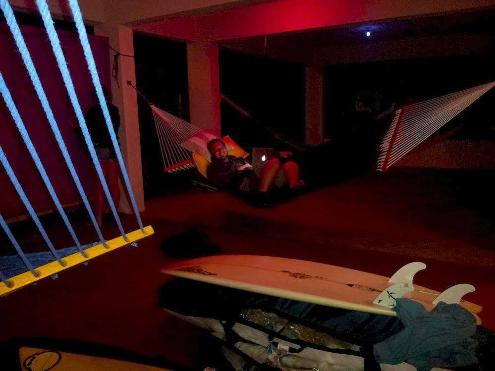 Wssm Surf House Aguadilla Exterior foto