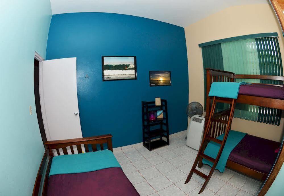 Wssm Surf House Aguadilla Exterior foto